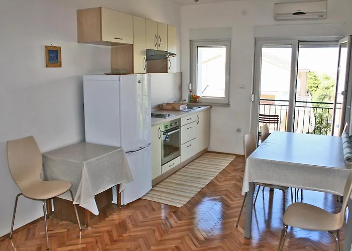 Bilo 12868b Primošten